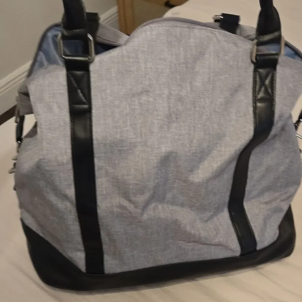 Gray and Black Men's Bag